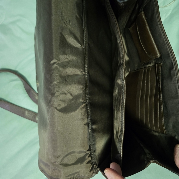 Great Rosetti Satchel - Picture 5 of 5